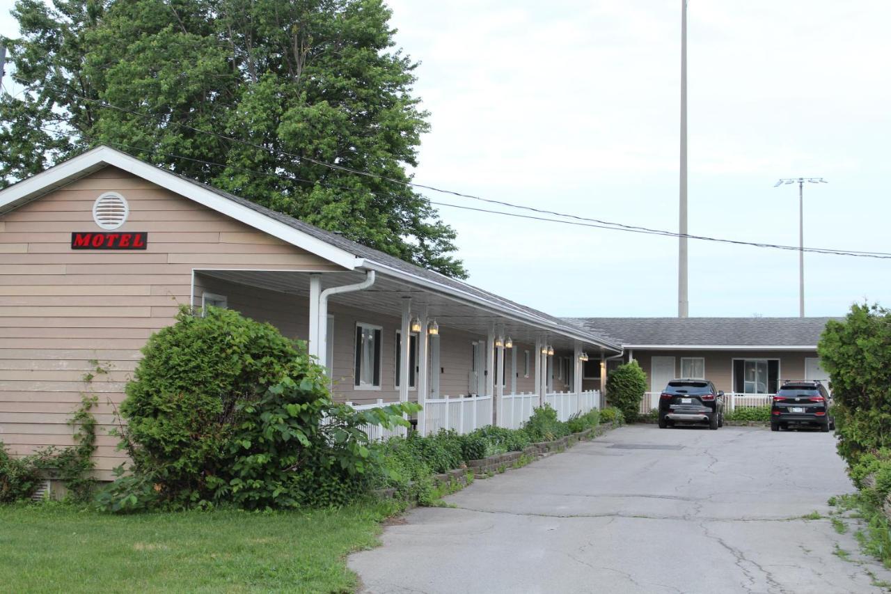Le Marigot Hotel Vaudreuil-Dorion Luaran gambar